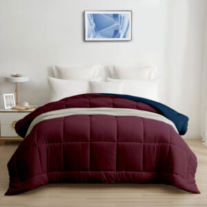 Microfiber plain reversible comforter in navy blue and maroon color